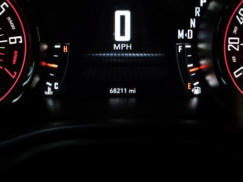 Used 2022 Dodge Challenger GT w/ Blacktop Package RWD image 21