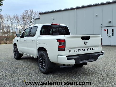 New 2026 Nissan Frontier SV w/ All-Weather Content Package AWD/4WD image 4