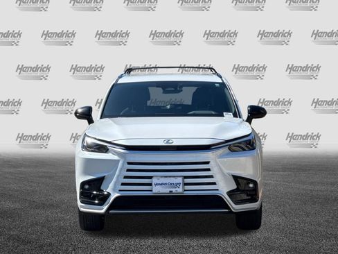 Used 2026 Lexus TX 500h AWD w/ Technology Package image 10
