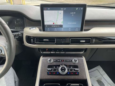 Used 2023 Lincoln Aviator Reserve w/ Equipment Group 201A image 22