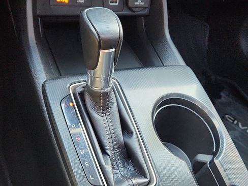 Used 2023 Honda Civic EX image 15