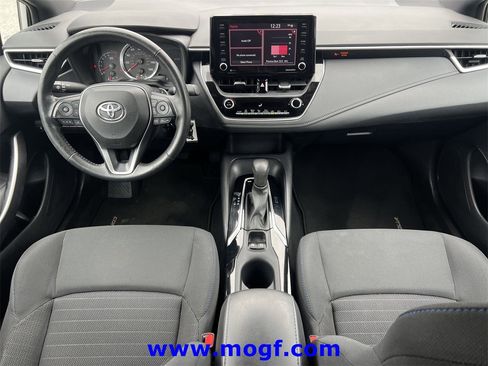 Used 2022 Toyota Corolla SE image 5