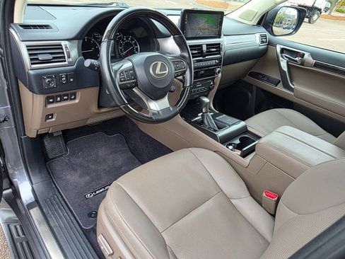 Used 2022 Lexus GX 460 Premium image 11