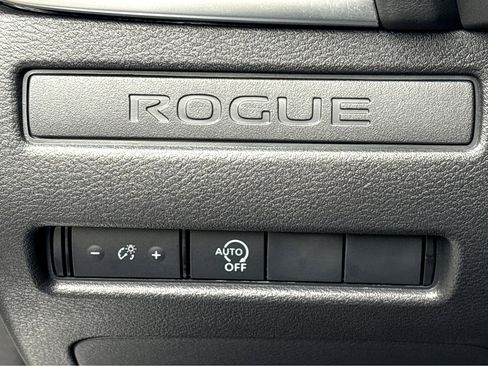 Certified 2024 Nissan Rogue S image 14