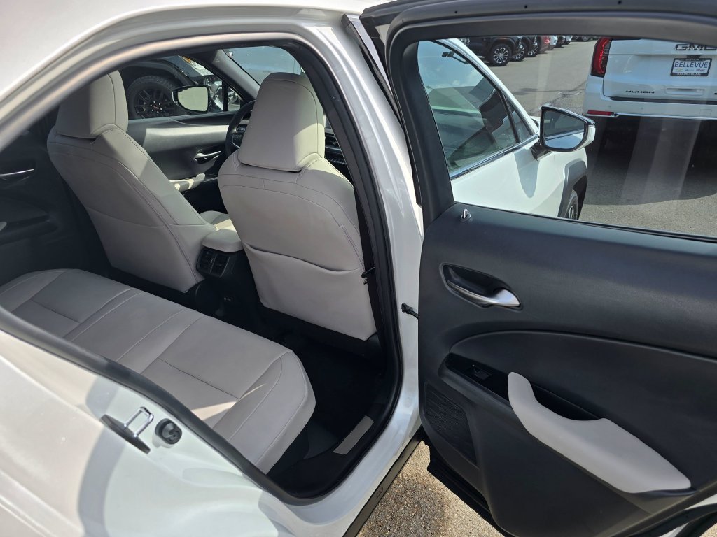 Used 2020 Lexus UX 250h w/ Premium Package AWD/4WD image 13