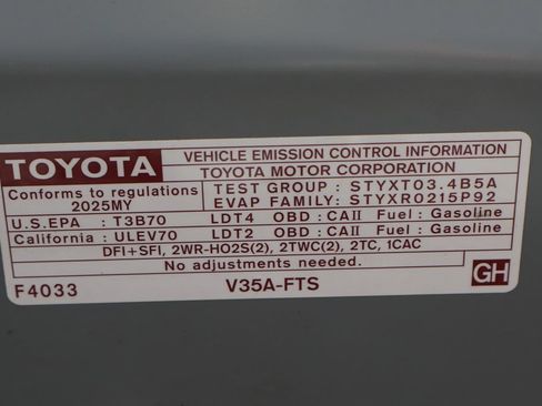 Used 2025 Toyota Tundra Limited w/ TRD Off-Road Package AWD/4WD image 16