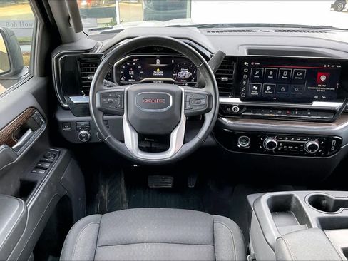 Certified 2024 GMC Sierra 1500 Elevation AWD/4WD image 6