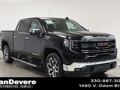 Used 2023 GMC Sierra 1500 SLT w/ SLT Premium Plus Package
