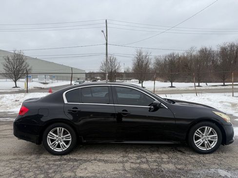 Used 2013 INFINITI G37 Journey w/ Premium Pkg image 2