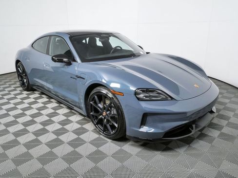 New 2026 Porsche Taycan image 26