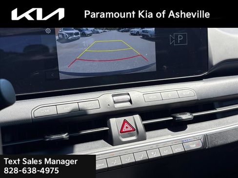 Certified 2025 Kia K4 FWD image 10