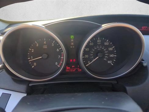 Used 2011 MAZDA MAZDA3 i Touring image 10