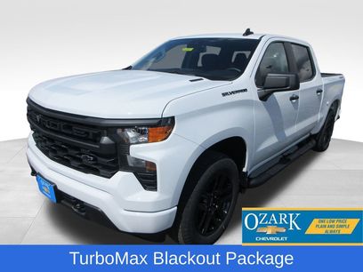 New 2026 Chevrolet Silverado 1500 Custom w/ Turbomax Blackout Package