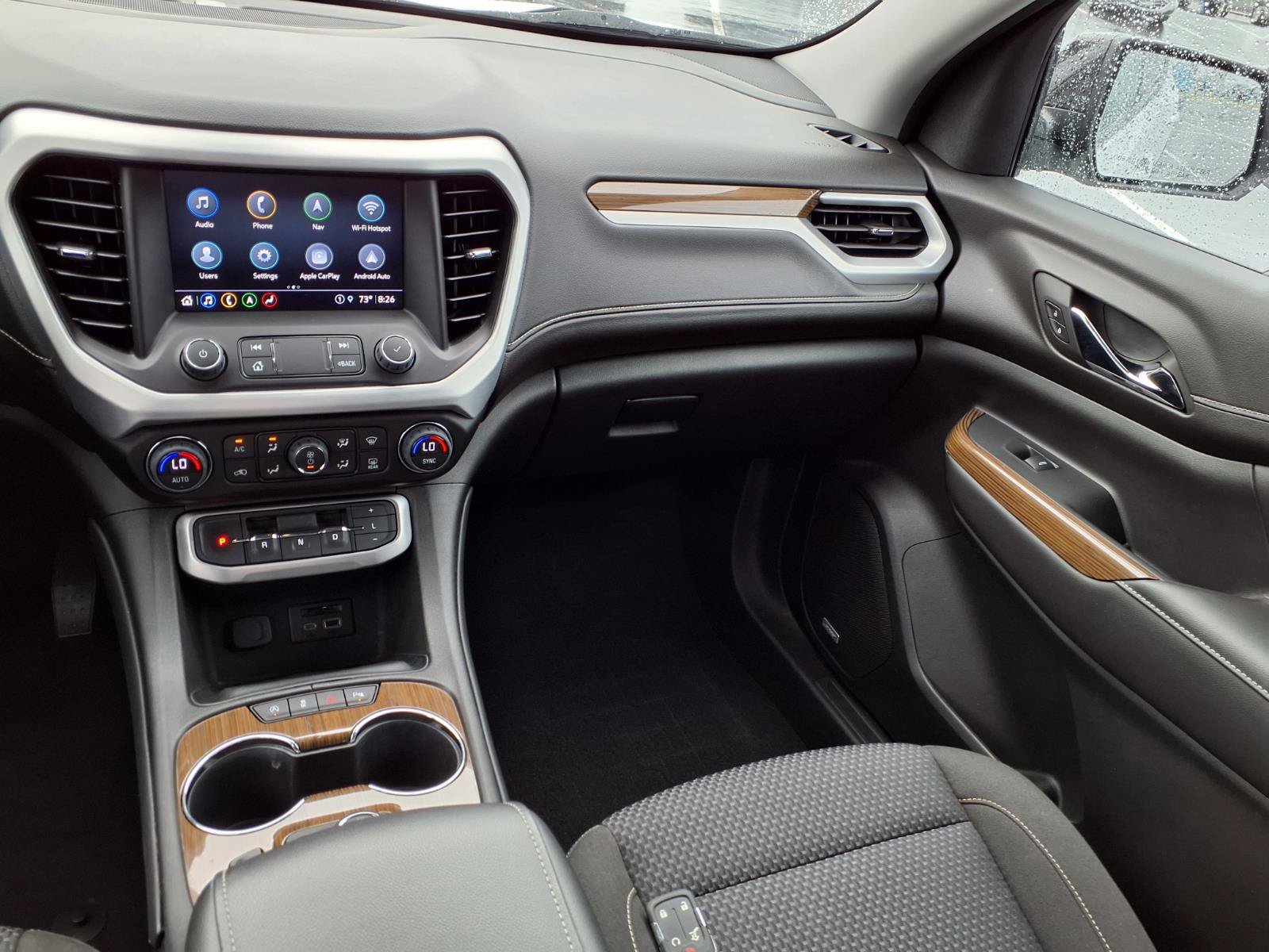 Used 2023 GMC Acadia SLE w/ Driver Convenience Package AWD/4WD image 4