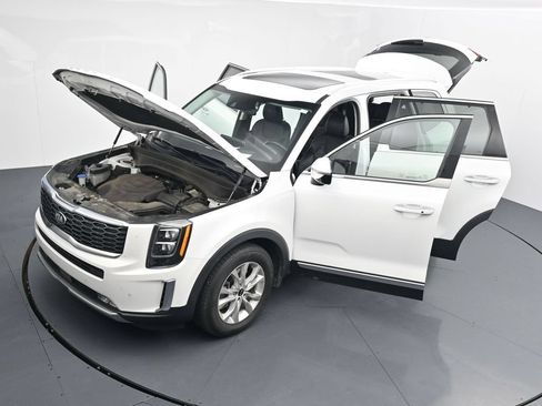 Used 2020 Kia Telluride SX w/ SX Prestige Package AWD/4WD image 26