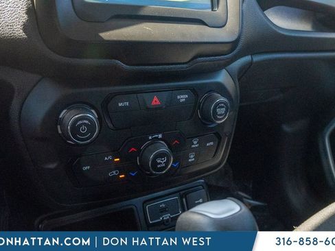 Used 2020 Jeep Renegade Sport FWD image 9