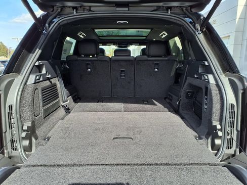 New 2026 Land Rover Range Rover Long Wheelbase SE AWD/4WD image 27