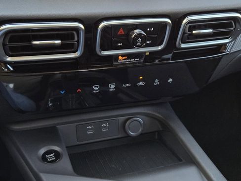 New 2026 Nissan Sentra SV image 20