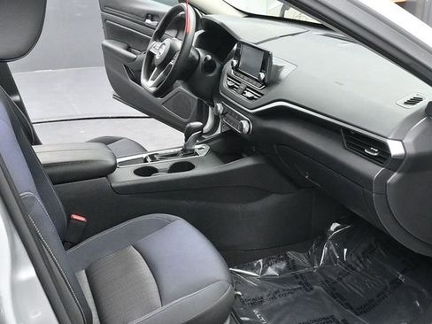 Used 2021 Nissan Altima 2.5 S image 14