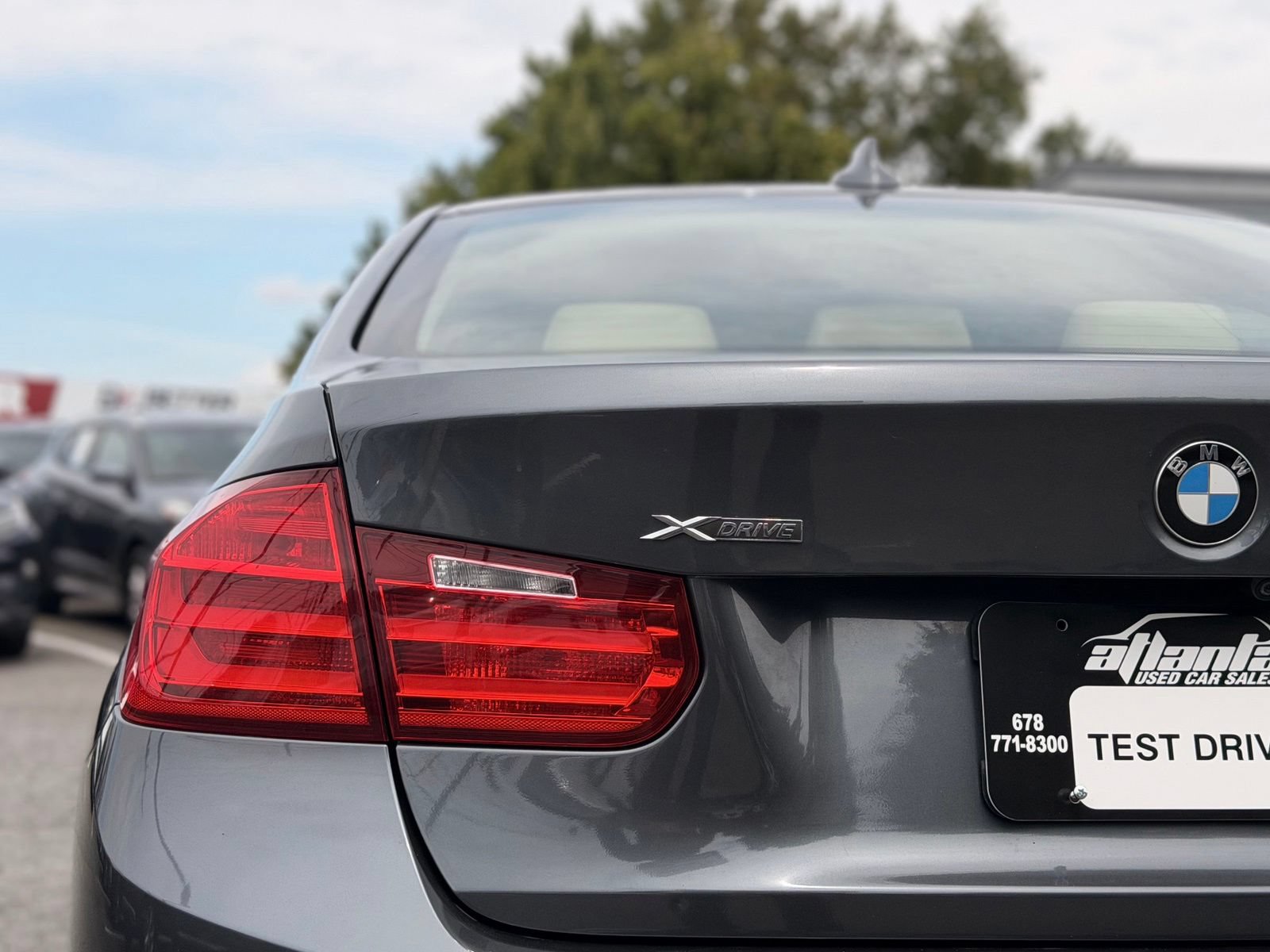 Used 2015 BMW 328i xDrive Sedan AWD/4WD image 9