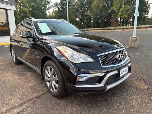 Used 2017 INFINITI QX50 AWD w/ Premium Package image 4