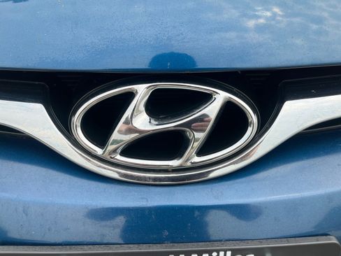 Used 2014 Hyundai Elantra SE w/ Option Group 02 FWD image 23