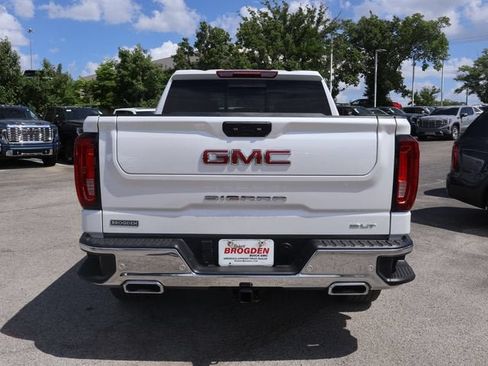 Used 2023 GMC Sierra 1500 SLT w/ SLT Premium Plus Package AWD/4WD image 7