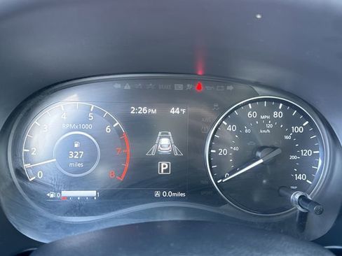 Certified 2024 Nissan Kicks SV image 29