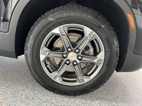 Used 2024 Chevrolet Blazer LT w/ Convenience Package FWD image 34