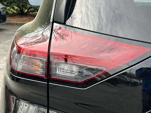 New 2026 Nissan Rogue SV FWD image 12