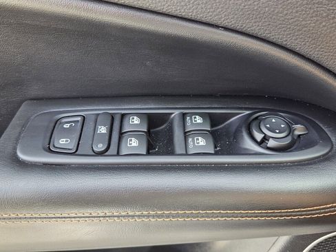 Certified 2019 Jeep Compass Limited FWD image 17