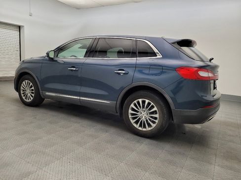 Used 2016 Lincoln MKX Select w/ Select Plus Package image 3