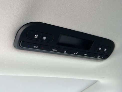 New 2026 Hyundai Palisade Calligraphy FWD image 18