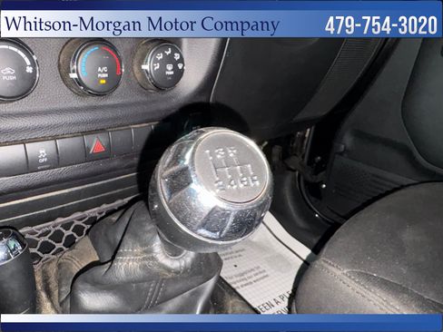 Used 2017 Jeep Wrangler Unlimited Sport w/ Quick Order Package 23S AWD/4WD image 21