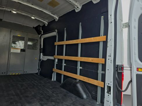 Used 2019 Ford Transit 250 148 High Roof RWD image 30