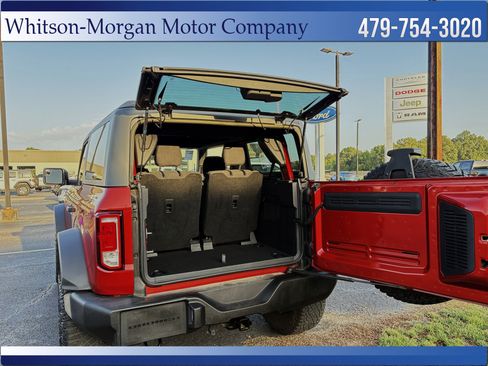 Used 2023 Ford Bronco 2-Door w/ Sasquatch Package AWD/4WD image 32