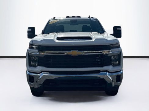 Certified 2024 Chevrolet Silverado 3500 LT image 2