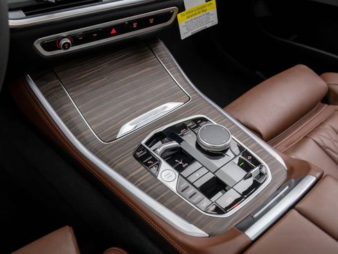 New 2026 BMW X5 xDrive50e w/ M Sport Package image 13