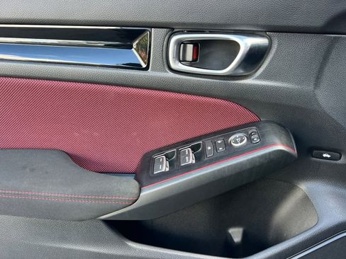 Used 2022 Honda Civic Si image 13