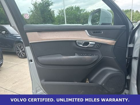 Certified 2025 Volvo XC90 B6 Plus AWD/4WD image 20