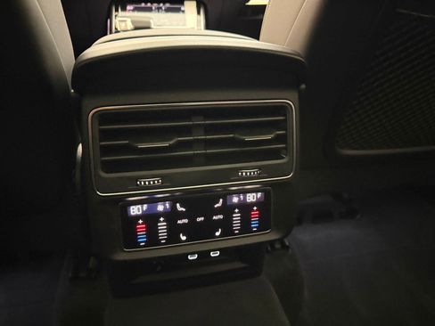 New 2026 Audi Q7 3.0T Premium Plus AWD/4WD image 27