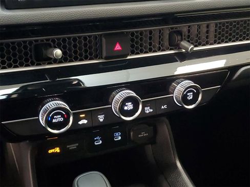 Certified 2025 Honda Civic Sport image 27