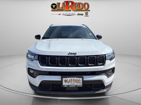 New 2026 Jeep Compass Latitude image 2