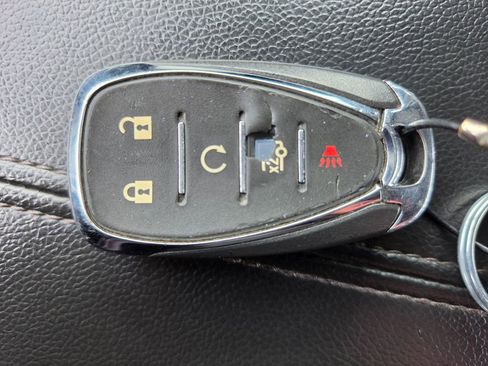Used 2023 Chevrolet Malibu LT FWD image 12