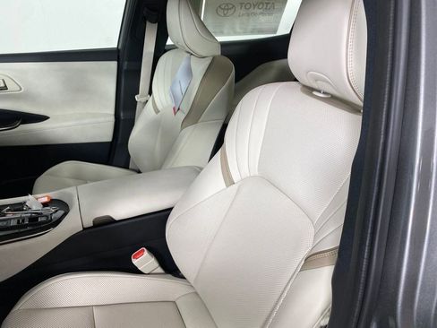 New 2026 Toyota Crown Limited w/ Advanced Technology Package image 9