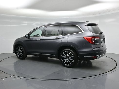 Used 2019 Honda Pilot Touring image 6
