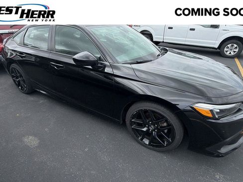 Used 2023 Honda Civic Sport image 1