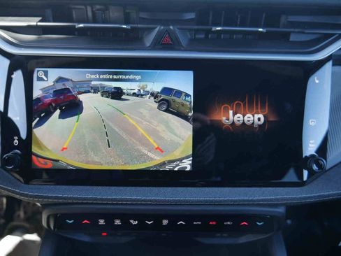 New 2026 Jeep Cherokee Laredo image 29