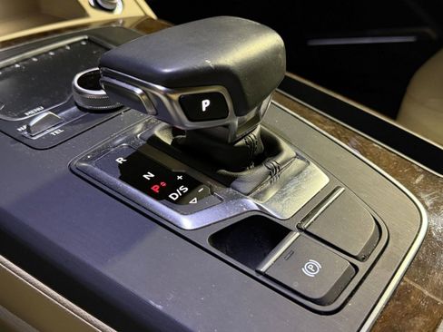 Used 2018 Audi Q5 Premium Plus image 18