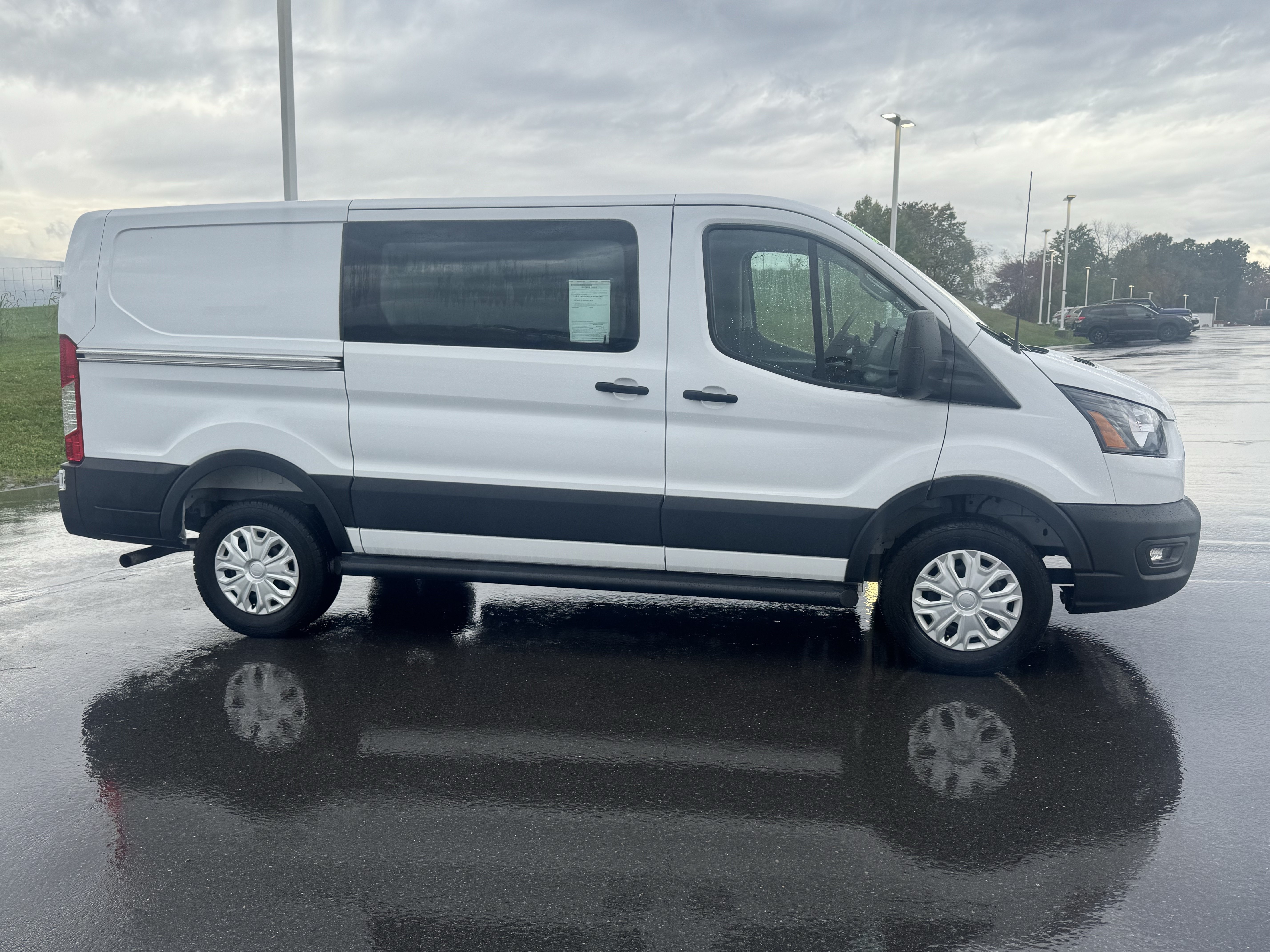 Used 2025 Ford Transit 250 Low Roof w/ Exterior Upgrade Package RWD image 2